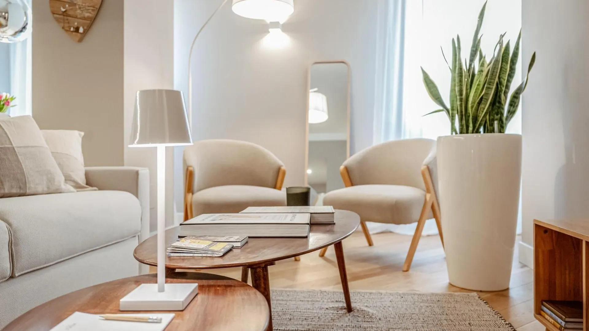 Melzo Deluxe Suite Milano 0*,  Italien